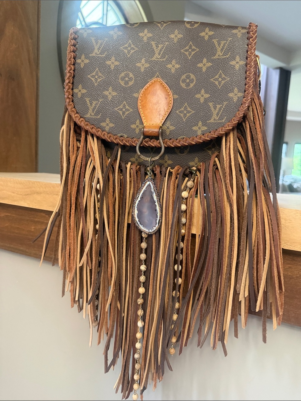 Vintage Boho Bags Louis Vuitton world traveler … Beautiful bag